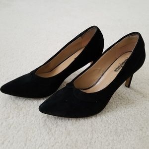 Neiman Marcus black pumps